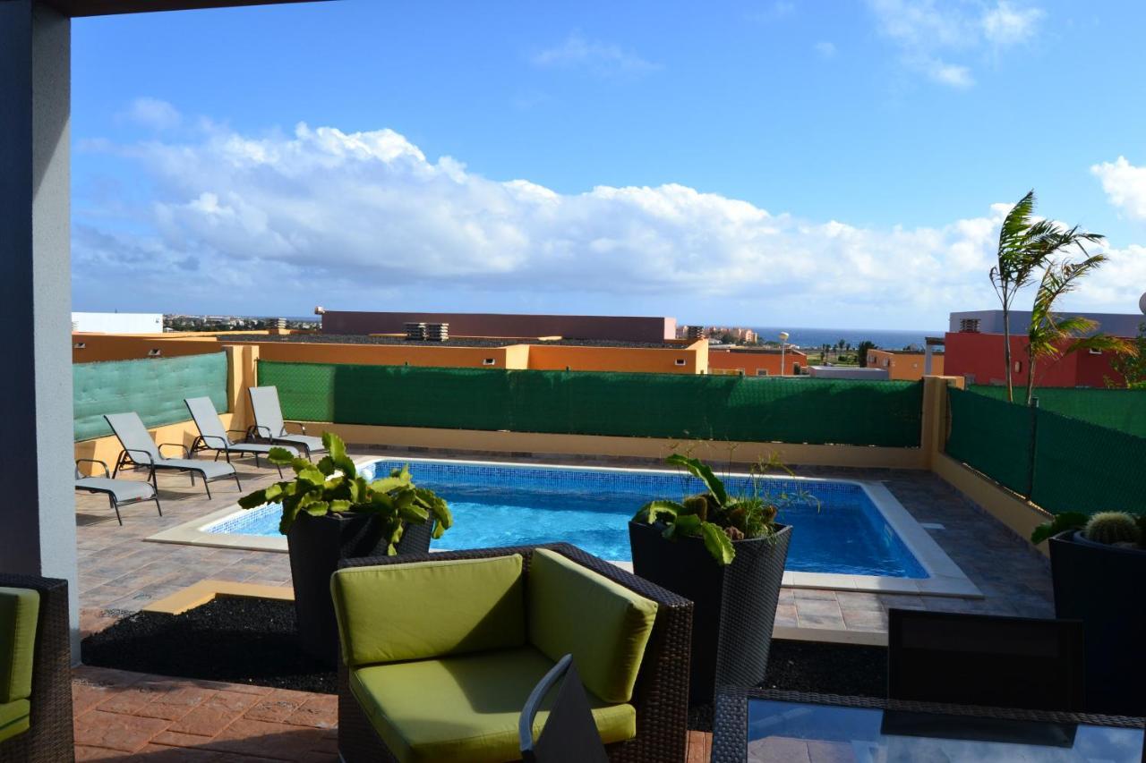 Golf Las Salinas Villa Carlotta With Private Heated Pool With Additional Cost Caleta De Fuste Dış mekan fotoğraf