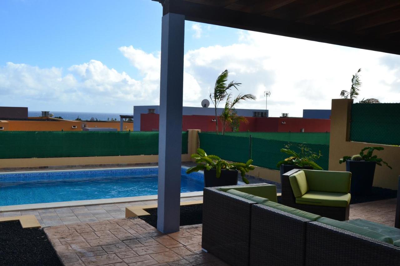 Golf Las Salinas Villa Carlotta With Private Heated Pool With Additional Cost Caleta De Fuste Dış mekan fotoğraf